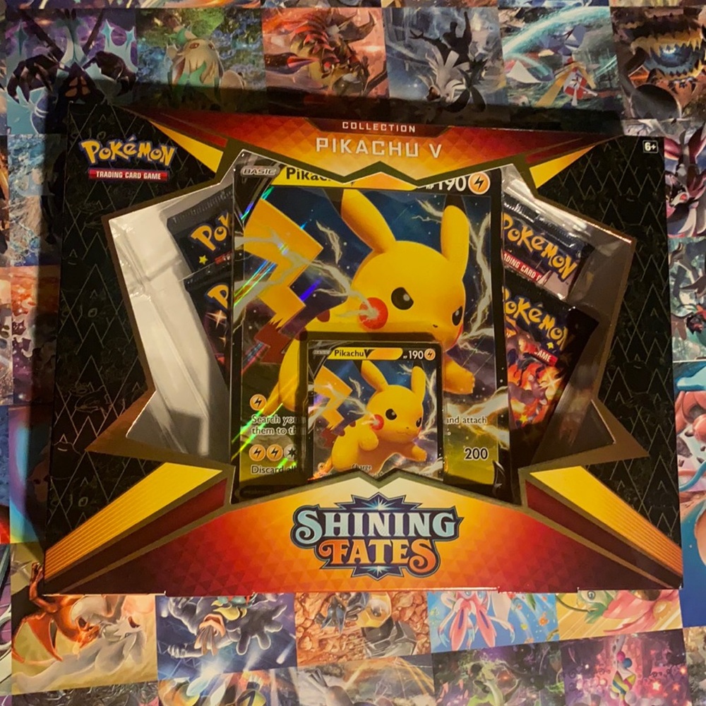 Pokémon Shining Fates Pikachu V Collection Box
